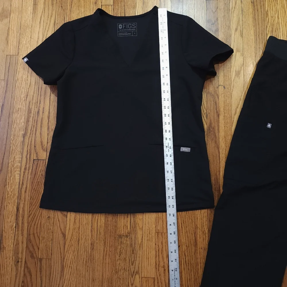 Figs Womens Scrub set Kade Pants Size M/ P Casma Top Size S Black - Picture 6 of 10